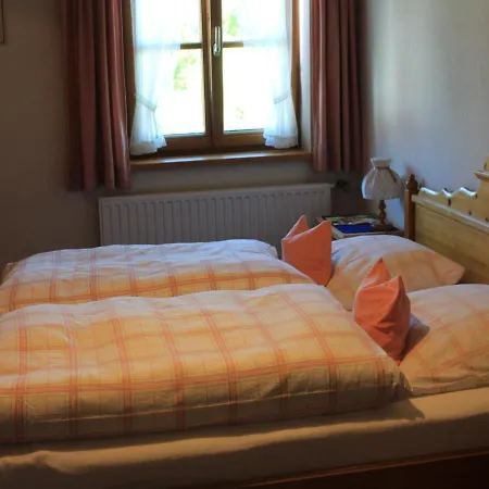 Gaestehaus Hubertushof * Bad Feilnbach