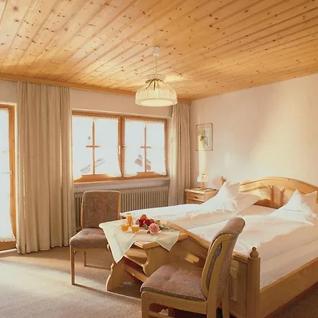 Gaestehaus Hubertushof *