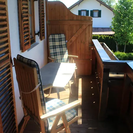 Affittacamere Gaestehaus Hubertushof 3*